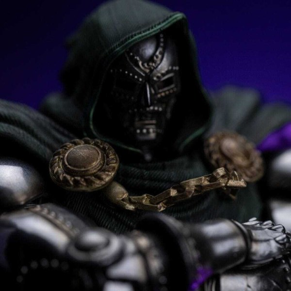 De Infinity Gauntlet Marvel Legends Diorama beeldje 1/10 Art Scale Infinity Doctor Doom Deluxe Edition 42 cm