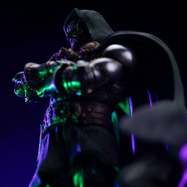 De Infinity Gauntlet Marvel Legends Diorama beeldje 1/10 Art Scale Infinity Doctor Doom 30 cm