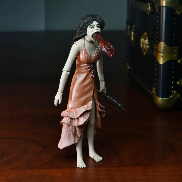 PUPPET MASTER - 7" SCHAAL ACTIEFIGUUR - BLOEDLEEGSTER EN TOULON'S PUPPET CASE 2 STUKS