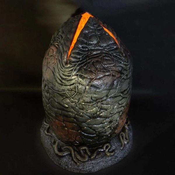 ALIEN – SCHUIM REPLICA – LEVENSGROOT EI & FACEHUGGER