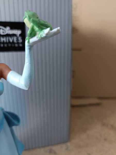 [DEFECT] Tiana Maquette - Disney Archives Collectie