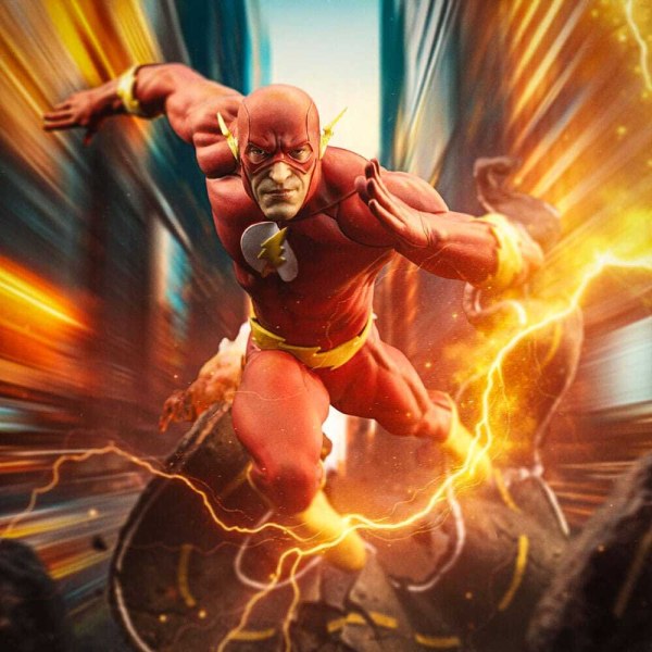 DC Comics beeldje 1/10 Art Scale Flash 25 cm