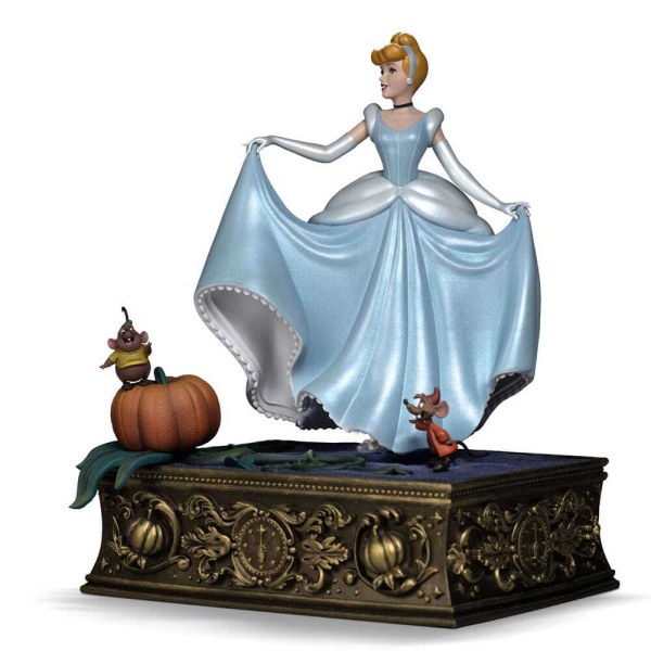 Disney Classics beeldje 1/10 Art Scale Assepoester 25 cm