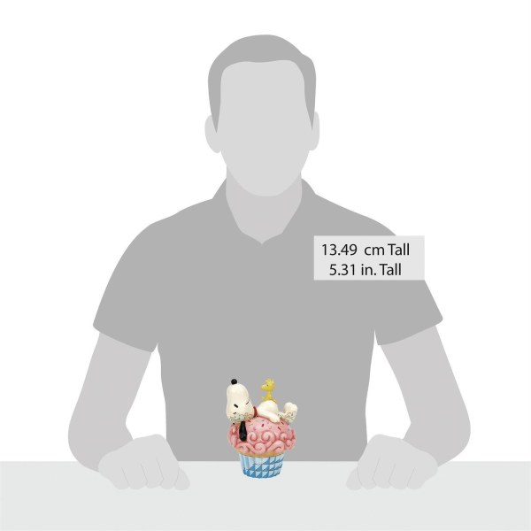 Snoopy ligt op cupcake - Peanuts