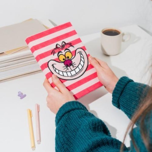 PREMIUM A5 NOTITIEBOEK PLUSH COVER CHESHIRE CAT - DISNEY ALICE IN WONDERLAND