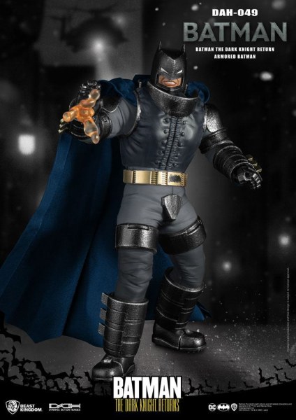 Batman The Dark Knight Returns figuur Dynamic Action Heroes 1/9 Armored Batman 21 cm