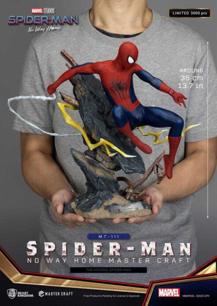 Spider-Man: No Way Homebeeldje Master Craft The Amazing Spider-Man 35 cm
