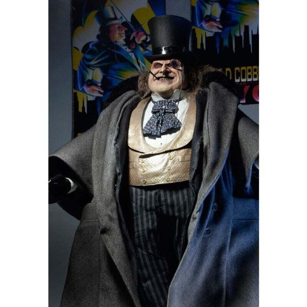 1/4 SCHAAL FIGUUR BURGEMEESTER PENGUIN (DEVITO) - BATMAN KEERT TERUG