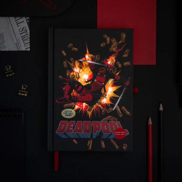 PREMIUM A5 NOTITIEBOEK MET LICHT - MARVEL DEADPOOL