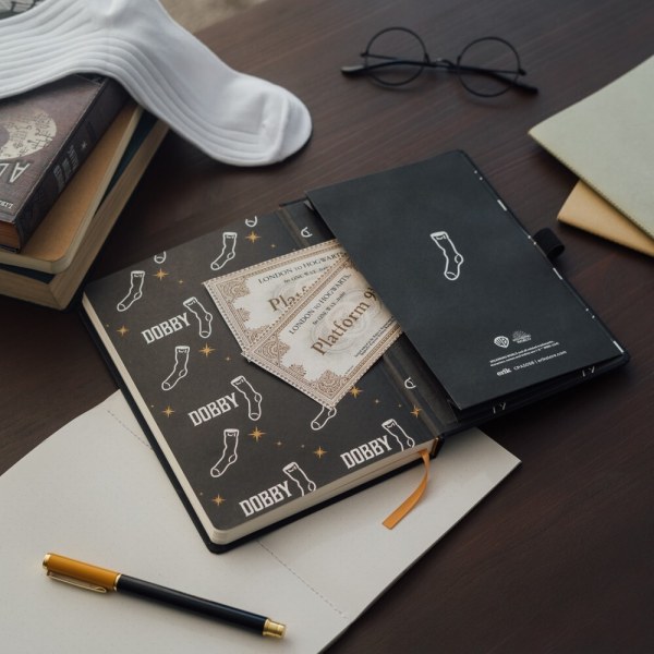 DOBBY PREMIUM A5 NOTITIEBOEK MET PEN - HARRY POTTER