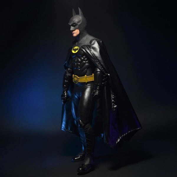 BATMAN - FIGUUR OP SCHAAL 1/4 - BATMAN 1989 (MICHAEL KEATON)