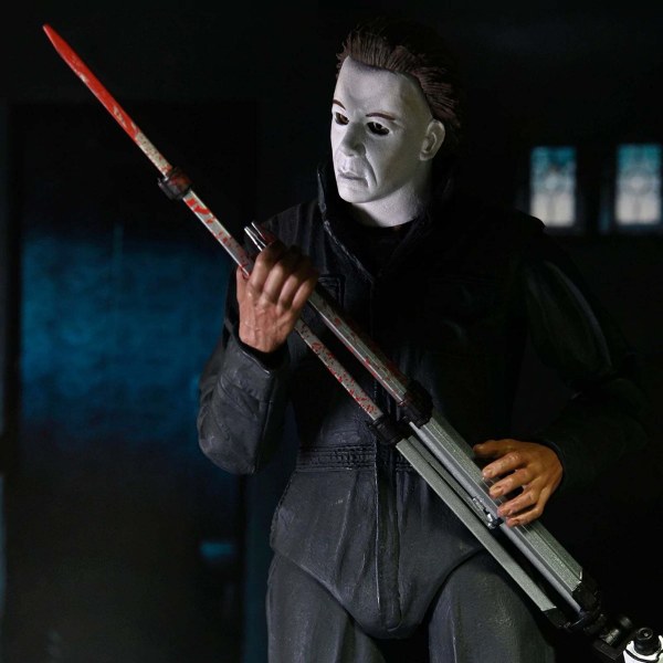 HALLOWEEN RESURRECTION - ACTIEFIGUUR VAN 18 CM - ULTIMATE MICHAEL MYERS