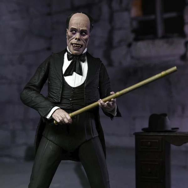 PHANTOM OF THE OPERA (1925) - ACTIEFIGUUR OP SCHAAL VAN 18 CM - ULTIMATE THE PHANTOM OF THE OPERA (KLEUR)