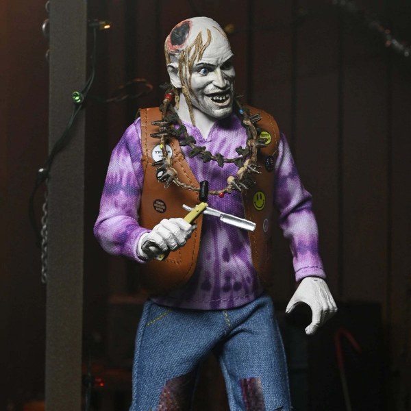 TEXAS CHAINSAW MASSACRE 2 - 8” GEKLEDE FIGUUR - CHOP TOP