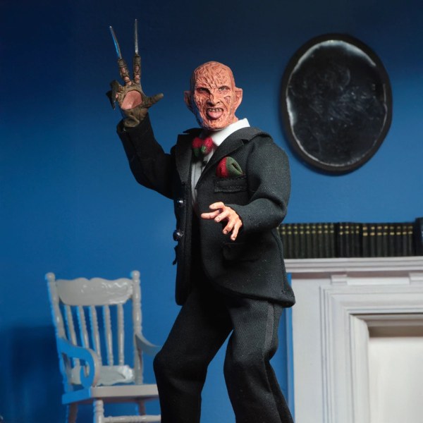 NIGHTMARE ON ELM STREET - 20 CM GEKLEDE FIGUUR - TUXEDO FREDDY