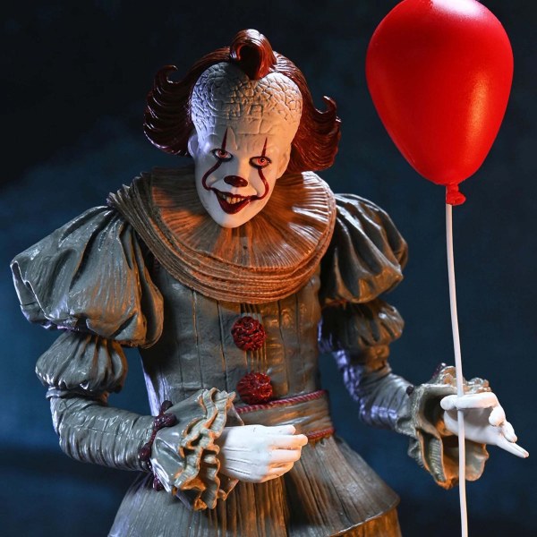WELKOM IN DERRY - ACTIEFIGUUR OP SCHAAL VAN 18 CM - ULTIEME PENNYWISE