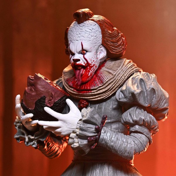 WELKOM IN DERRY - ACTIEFIGUUR OP SCHAAL VAN 18 CM - ULTIEME PENNYWISE