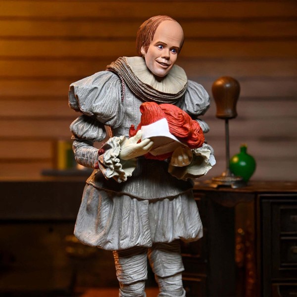 WELKOM IN DERRY - ACTIEFIGUUR OP SCHAAL VAN 18 CM - ULTIEME BOB GRAY ALS PENNYWISE