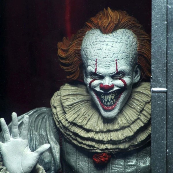IT CHAPTER 2 - ACTIEFIGUUR OP SCHAAL VAN 18 CM - ULTIMATE PENNYWISE (FILM UIT 2019)