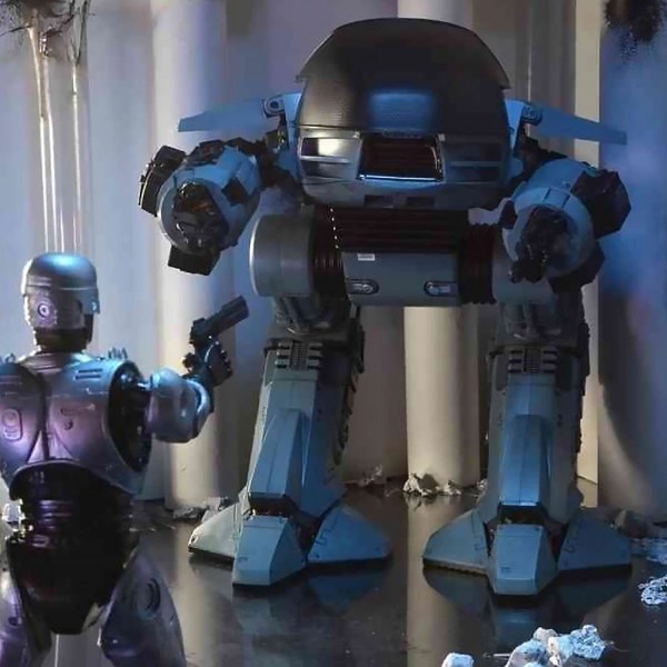 ROBOCOP - ACTIEFIGUUR - ED-209 IN DOOS MET GELUID