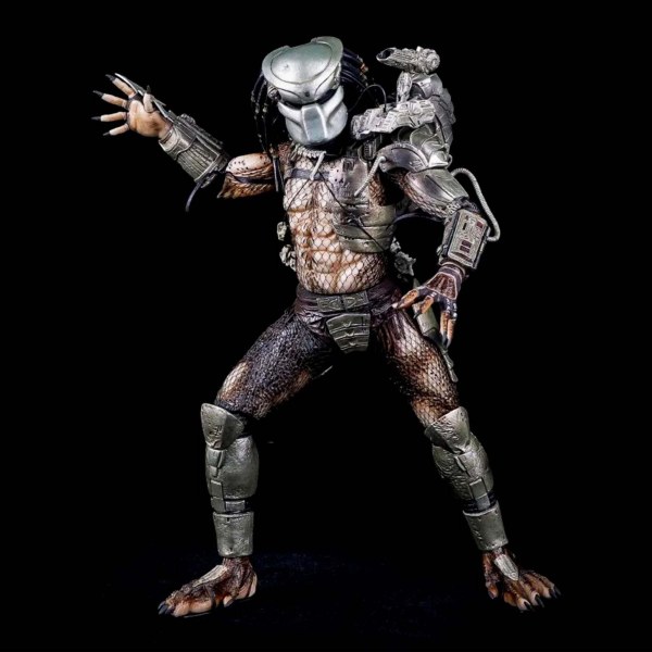 PREDATOR - FIGUUR OP SCHAAL 1/4 - JUNGLE HUNTER PREDATOR MET LED-VERLICHTING