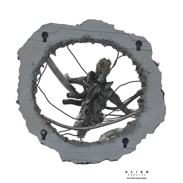 ALIEN: ROMULUS - ACTIEFIGUUR OP SCHAAL VAN 18 CM - DELUXE SUSPENDED LAB XENOMORPH XX121