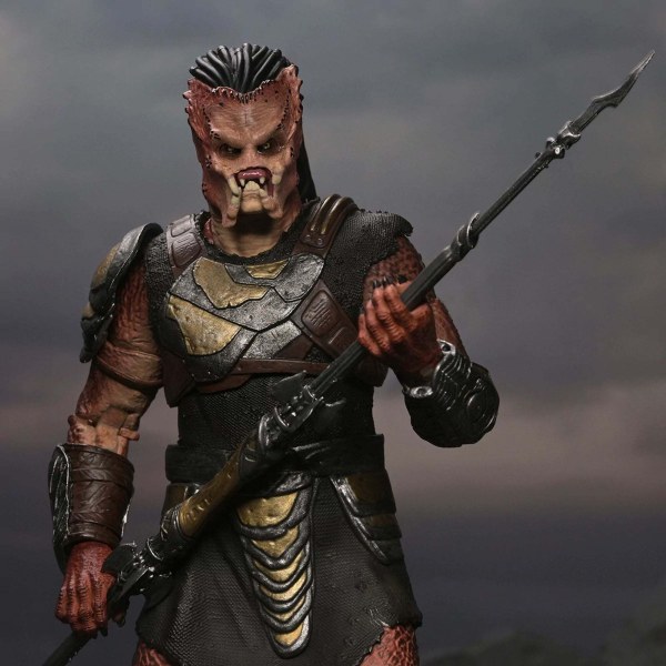 PREDATOR BADLANDS - ACTIEFIGUUR OP SCHAAL VAN 18 CM - ULTIMATE DEK (TRAININGSARMOR)