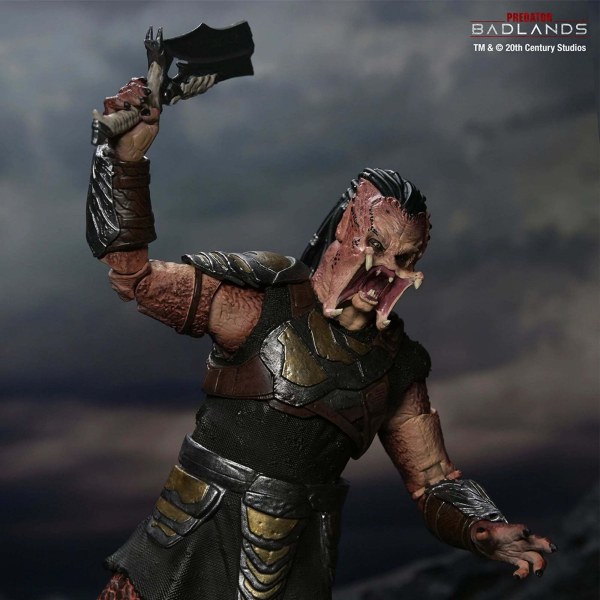 PREDATOR BADLANDS - ACTIEFIGUUR OP SCHAAL VAN 18 CM - ULTIMATE DEK (TRAININGSARMOR)