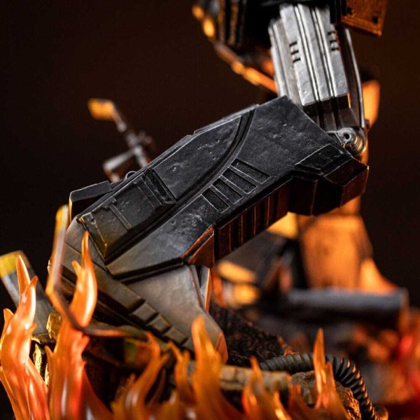 Megatron Art Scale, 32 cm - Iron Studios Transformers