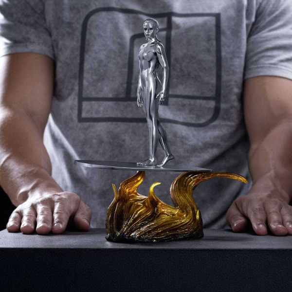 Zilveren Surfer Art Scale 27 cm - Iron Studios Fantastic Four