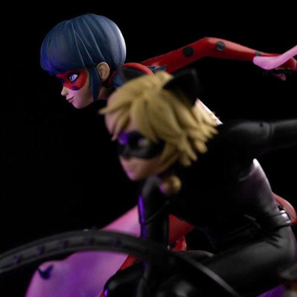 Deluxe Art Scale van Lady Bug en Cat Noir, gesigneerde editie, 23 cm - Iron Studios Miraculous