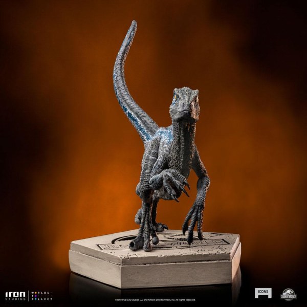 Jurassic World Icons beeldje Velociraptor Blauw 9 cm