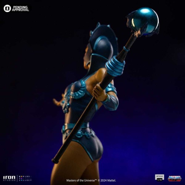 Masters of the Universe beeldje 1/10 Art Scale Evil-Lyn Kleurvariant 28 cm