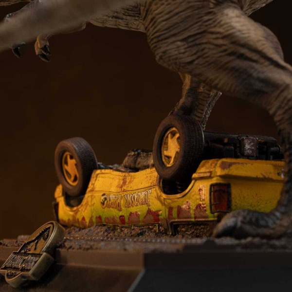 Jurassic Park Icons T-Rex Attack beeldje 15 cm
