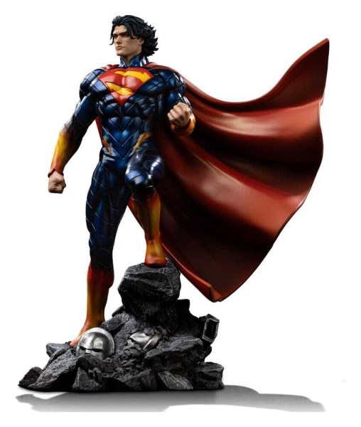 Superman Absolute Art Scale , 25 cm - Iron Studios DC Comics