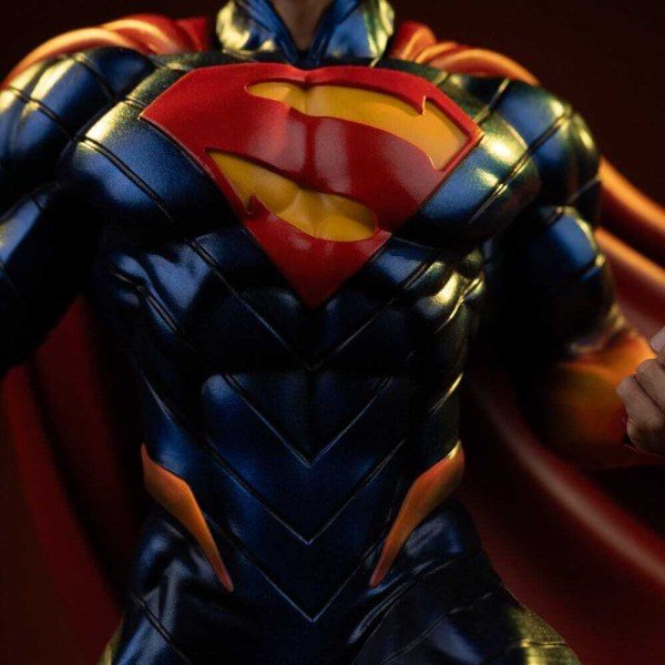 Superman Absolute Art Scale , 25 cm - Iron Studios DC Comics