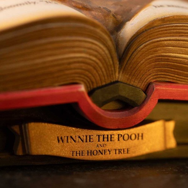 Deluxe Art Scale Winnie de Pooh en vrienden (100e jubileum) 31 cm - Iron Studios Disney Classics