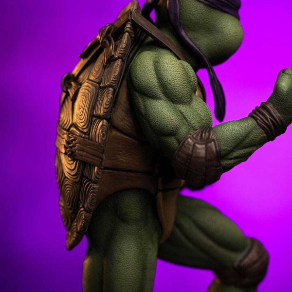 Teenage Mutant Ninja Turtles beeldje op Art Scale 1/10 van Donatello, 18 cm.