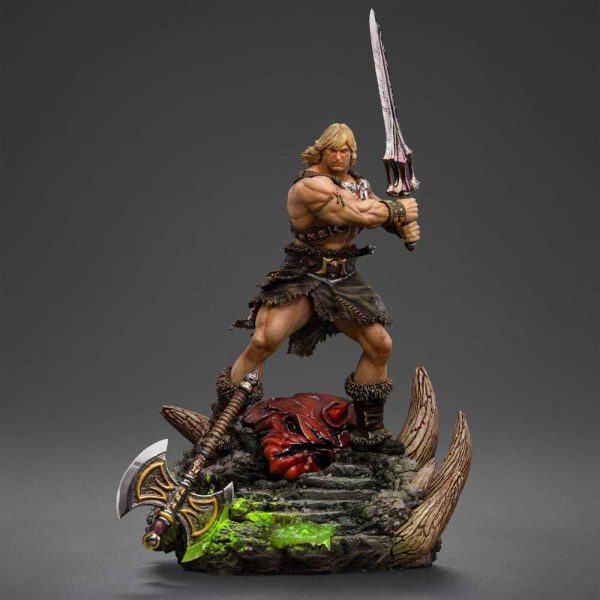 Beeldje Meesters van het Universum 1/10 Art Scale Deluxe He-Man Losgelaten 34 cm