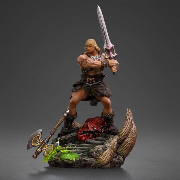 Beeldje Meesters van het Universum 1/10 Art Scale Deluxe He-Man Losgelaten 34 cm