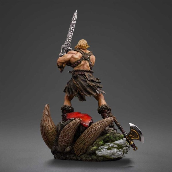 Beeldje Meesters van het Universum 1/10 Art Scale Deluxe He-Man Losgelaten 34 cm