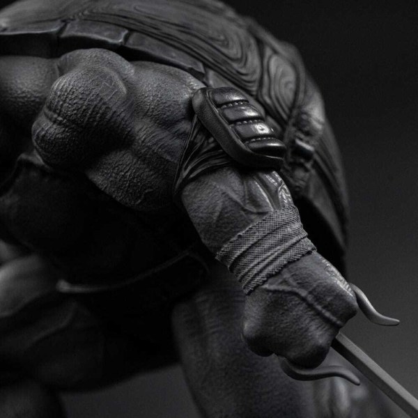 Ninja Turtles beeldje 1/10 Art Scale Raphael Zwart-wit variant 26 cm