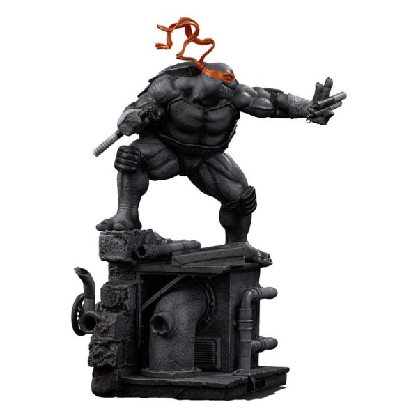 Ninja Turtles beeldje 1/10 Art Scale Michelangelo Zwart-wit variant 26 cm