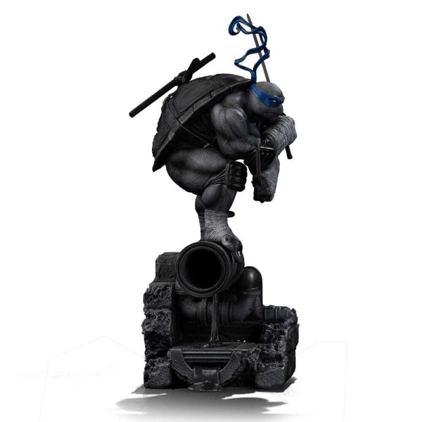 Ninja Turtles beeldje 1/10 Art Scale Leonardo Zwart-wit variant 26 cm
