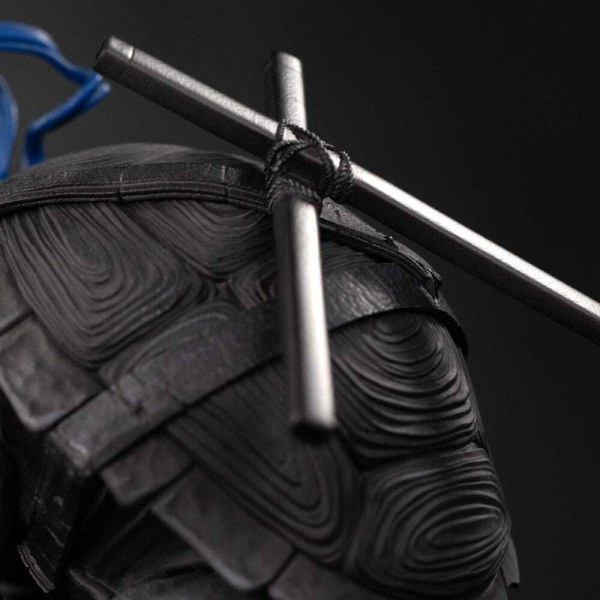 Ninja Turtles beeldje 1/10 Art Scale Leonardo Zwart-wit variant 26 cm