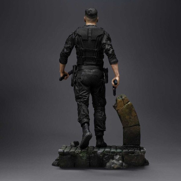 Daredevil: Born Again beeldje 1/10 Art Scale Punisher 21 cm