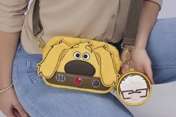 Dug Sling Schoudedtas met muntvakje - Disney-Pixar Loungefly Up