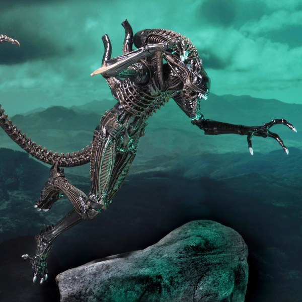 ALIEN - 7" ACTIEFIGUUR - ULTIMATE ALIENS WARRIOR 1986 (BRUIN)
