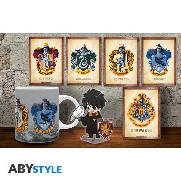 HARRY POTTER - Pakket Mok 320 ml + Acryl® + Ansichtkaarten "Zweinstein"