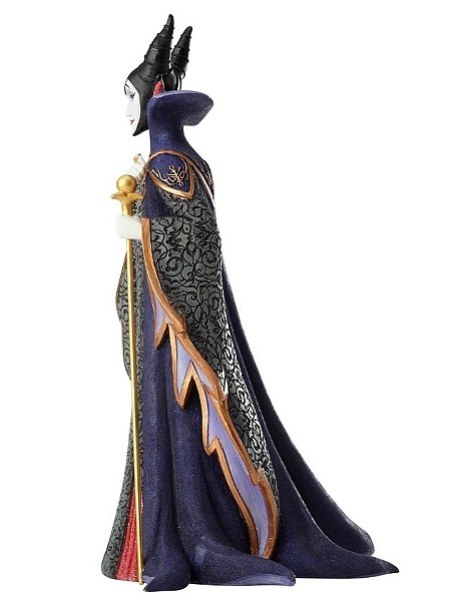MALEFICENT KONINKLIJKE POSE DISNEY HAUTE COUTURE SHOWCASE